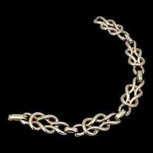 Vintage 1980s Gold Tone Bracelet Chunky Interlocking Knot Link - 4X